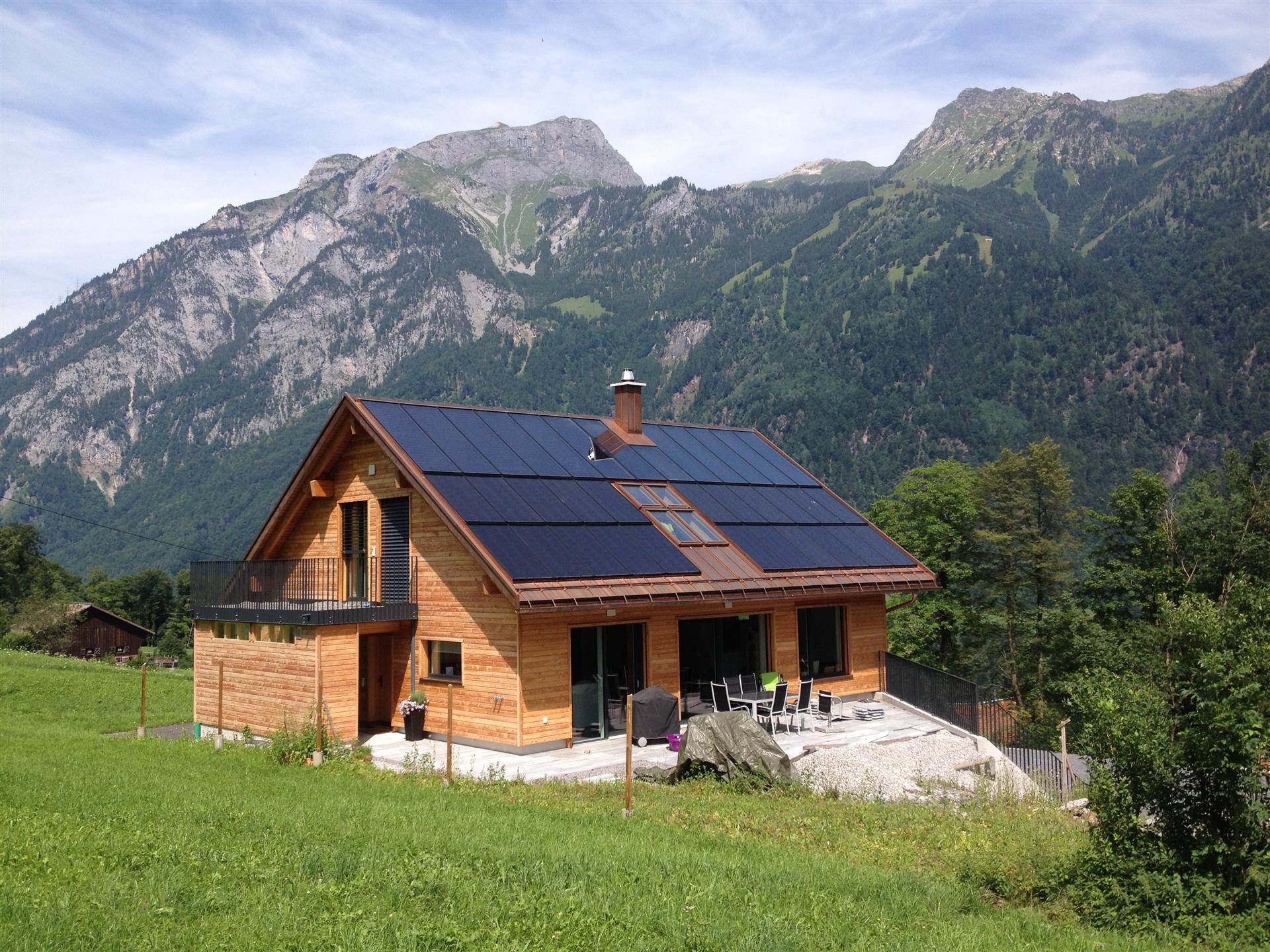 Einfamilienhaus Grossstein Mitlödi